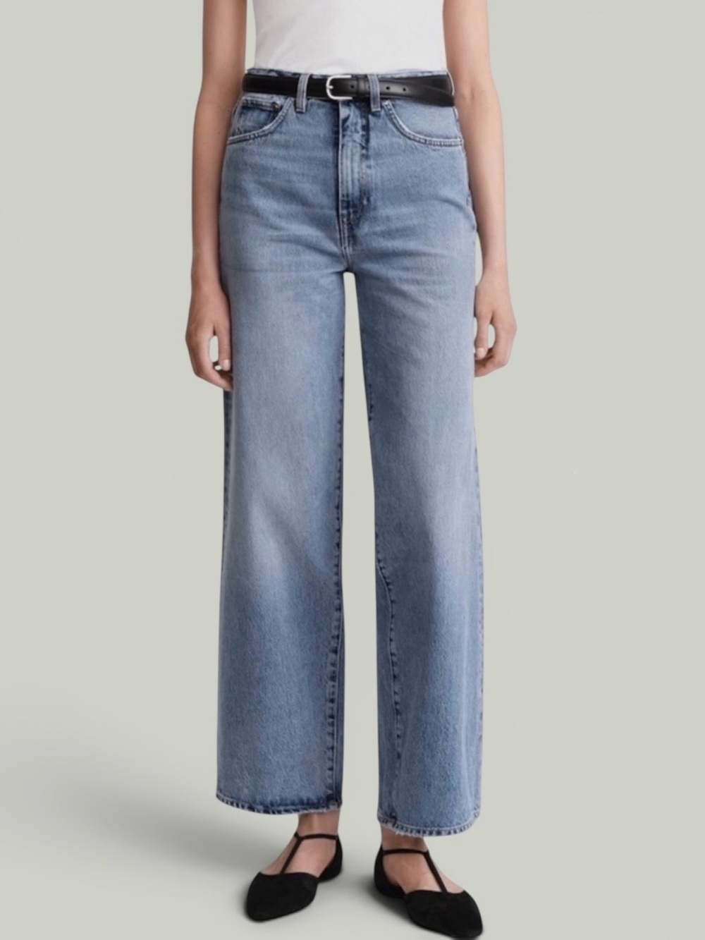 Toteme Cropped Flare Fit Wide Leg Jeans in Worn Blue Size 24 NWT